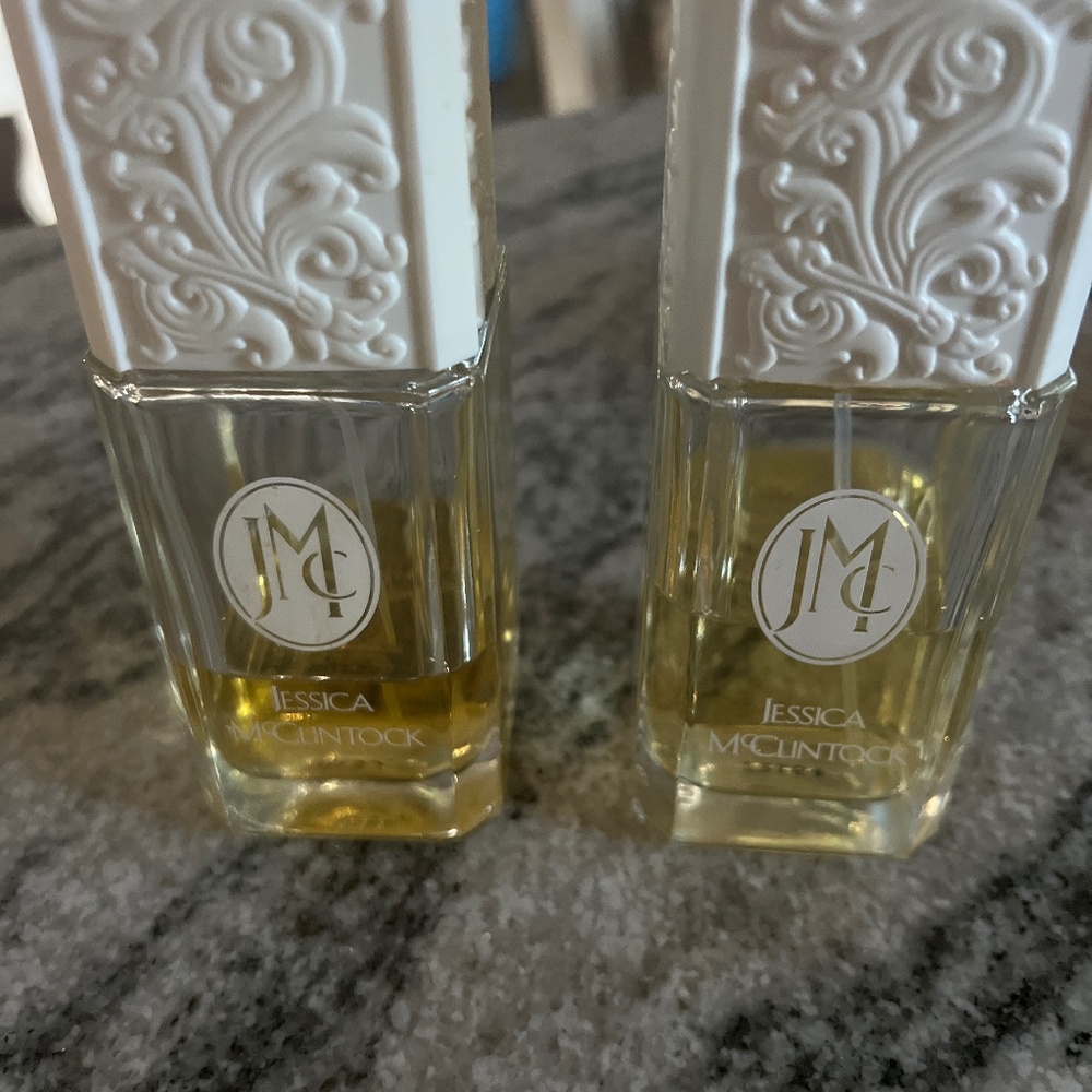 Jessica McClintock Eau de Parfum Spray - White